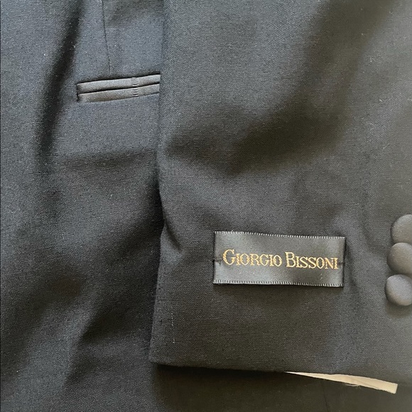 Wool tux - Picture 3 of 8